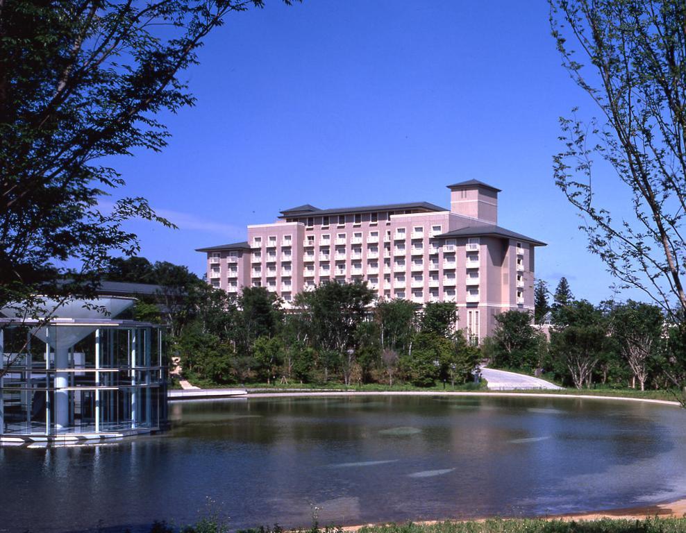 Okura Akademia Park Hotel Kisarazu Exterior foto