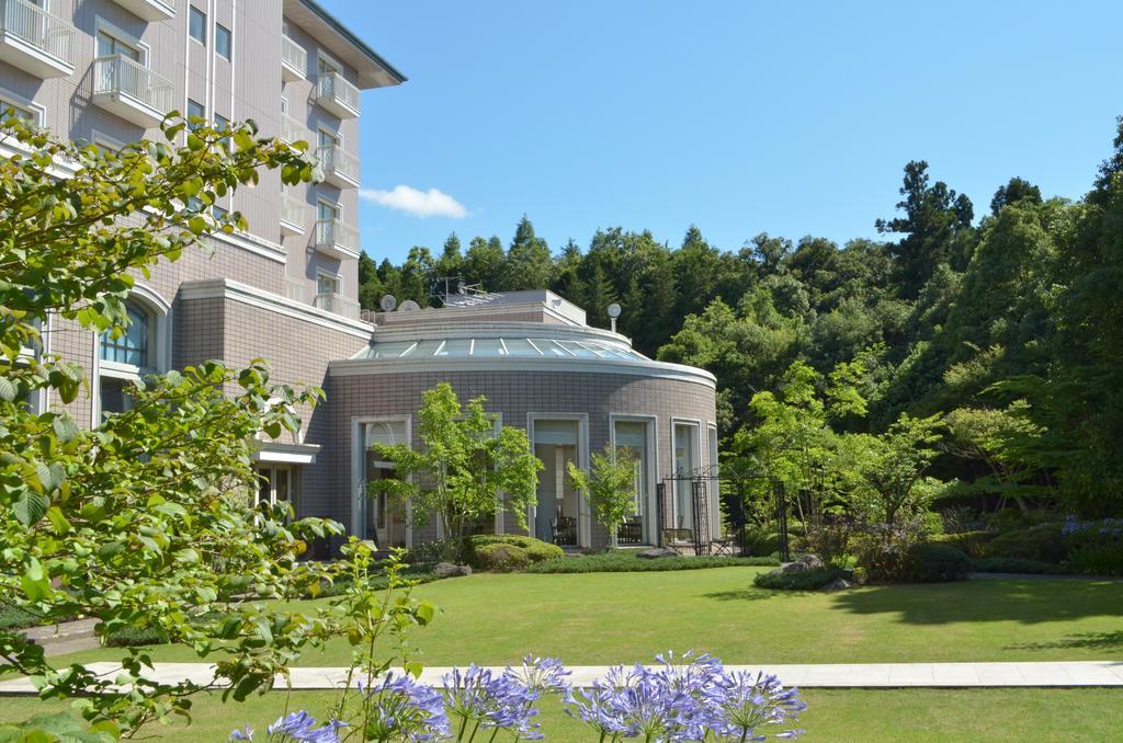 Okura Akademia Park Hotel Kisarazu Exterior foto