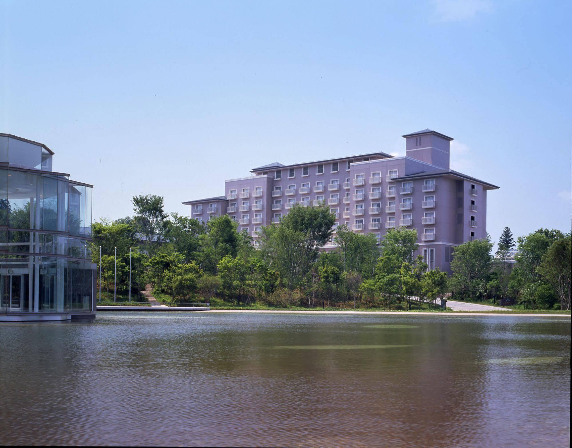 Okura Akademia Park Hotel Kisarazu Exterior foto